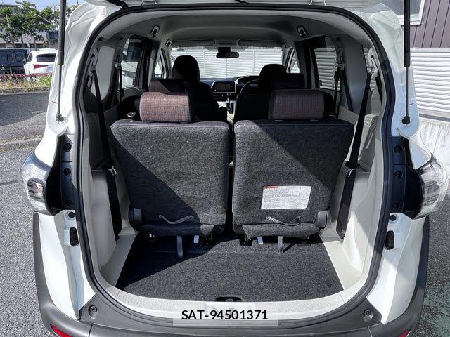 Toyota SIENTA 2016-10 7224994-20