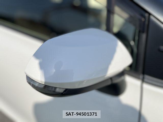 Toyota SIENTA 2016-10 7224994-24