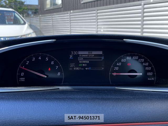 Toyota SIENTA 2016-10 7224994-7
