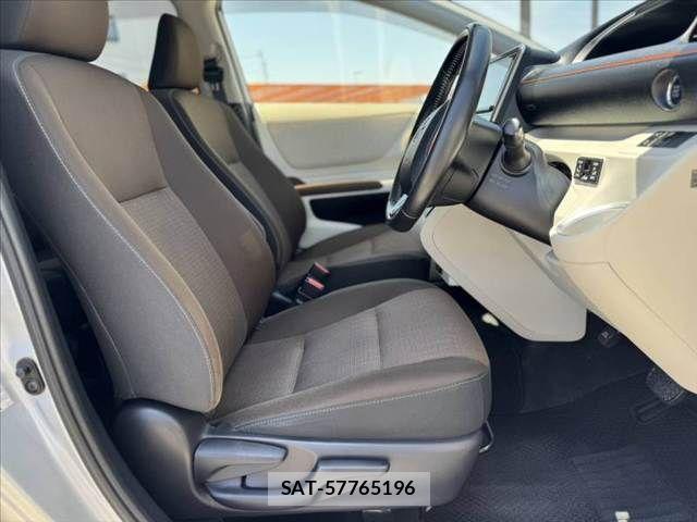 Toyota SIENTA 2018-09 7224996-15
