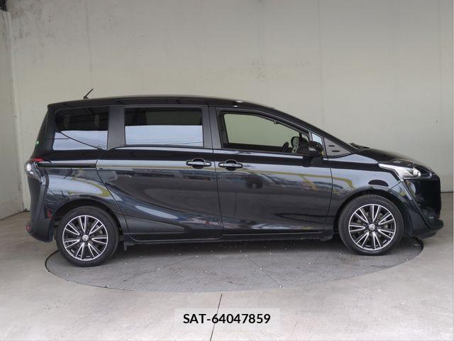 Toyota SIENTA 2017-05 7224993-17