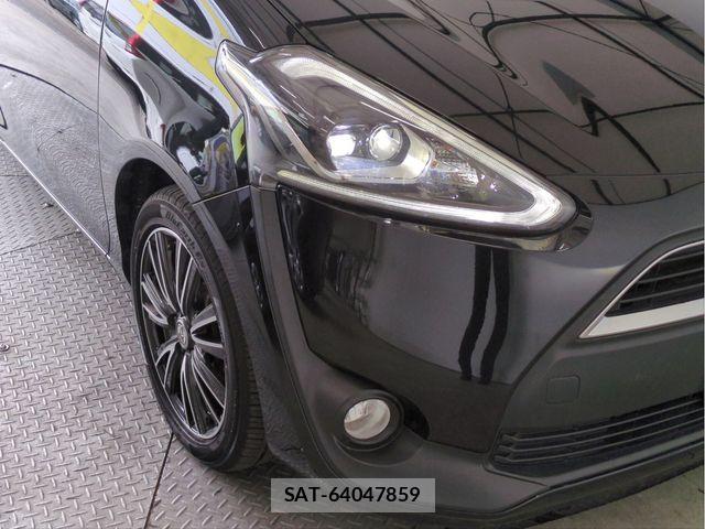 Toyota SIENTA 2017-05 7224993-21