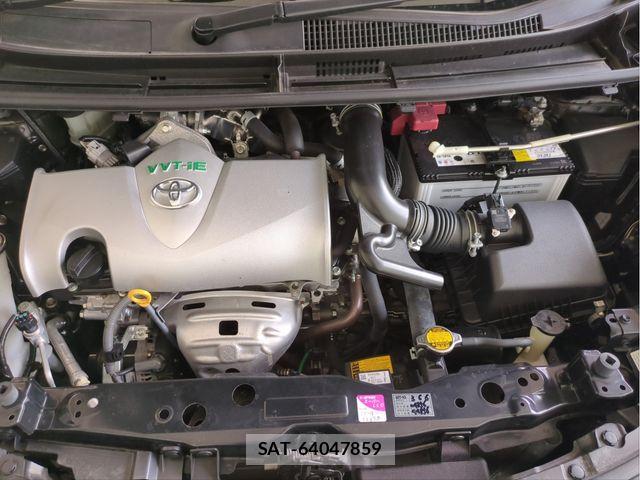 Toyota SIENTA 2017-05 7224993-24