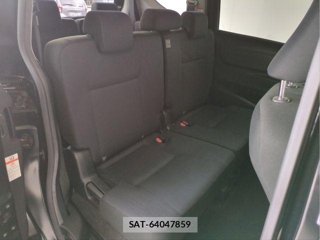 Toyota SIENTA 2017-05 7224993-27