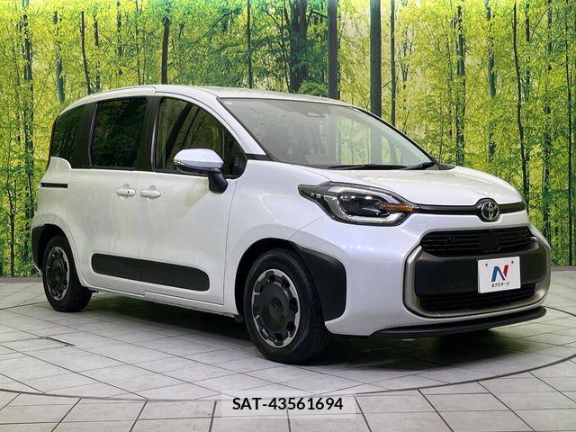Toyota SIENTA 2025-04 7225021-16