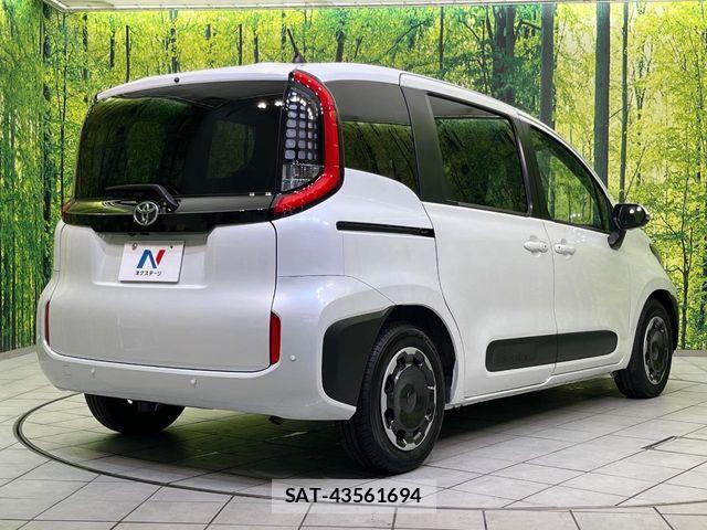 Toyota SIENTA 2025-04 7225021-17