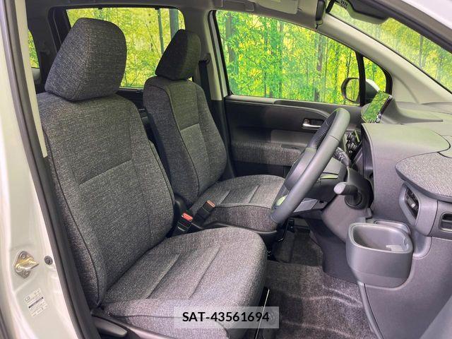 Toyota SIENTA 2025-04 7225021-7