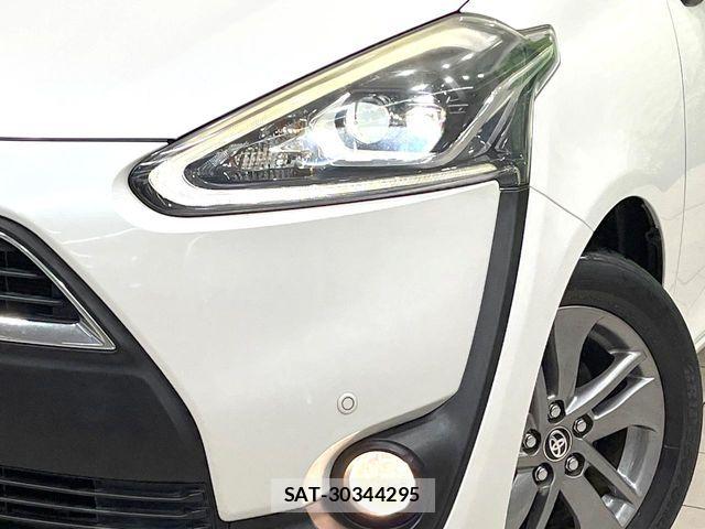 Toyota SIENTA 2016-09 7224989-12