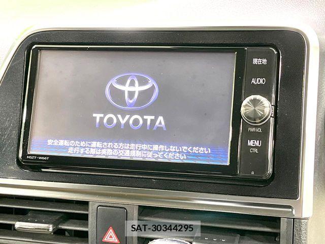 Toyota SIENTA 2016-09 7224989-2