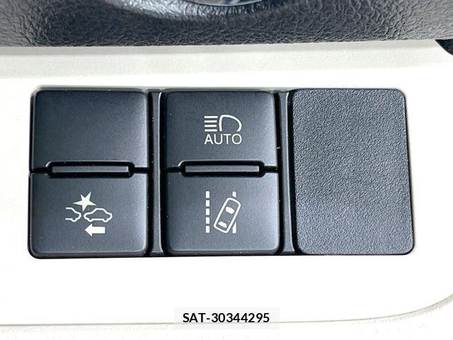 Toyota SIENTA 2016-09 7224989-5