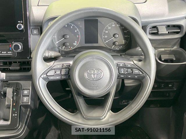 Toyota SIENTA 2024-03 7225020-9