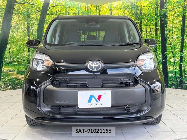 Toyota SIENTA 2024-03 7225020-12