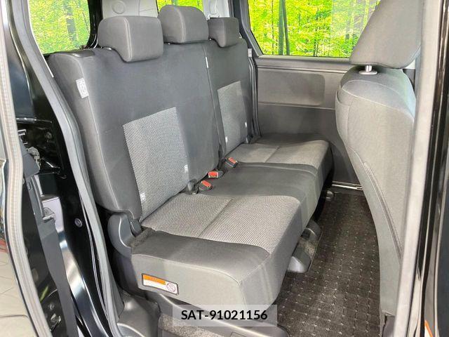 Toyota SIENTA 2024-03 7225020-7