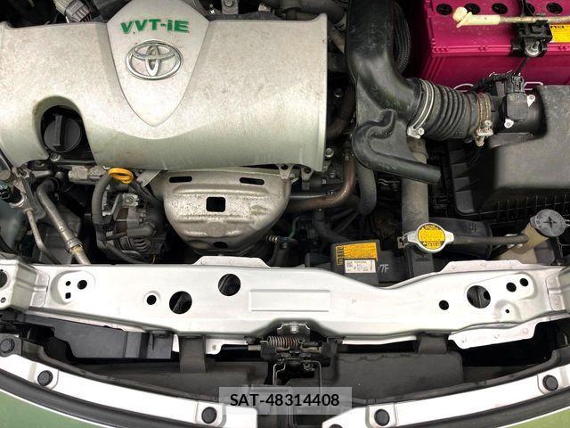Toyota SIENTA 2016-05 7224977-18