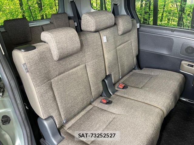 Toyota SIENTA 2022-12 7225014-8