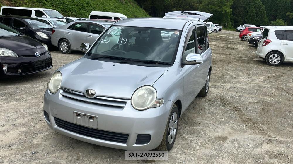 Toyota SIENTA 2008 6848845-0