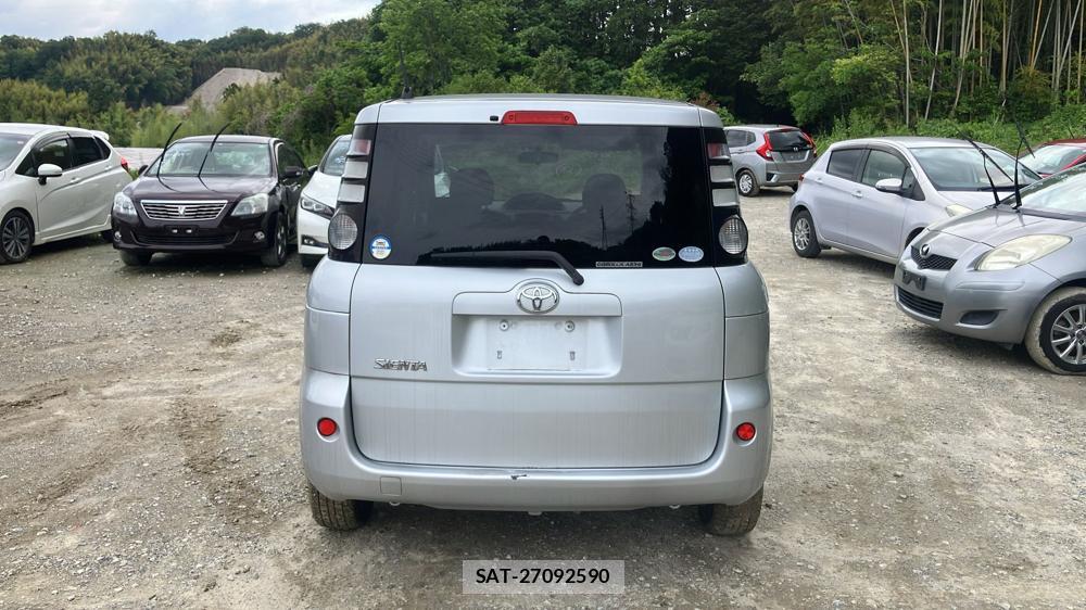 Toyota SIENTA 2008 6848845-3