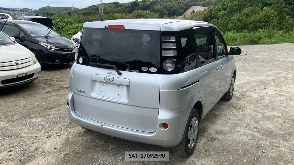 Toyota SIENTA 2008 6848845-4