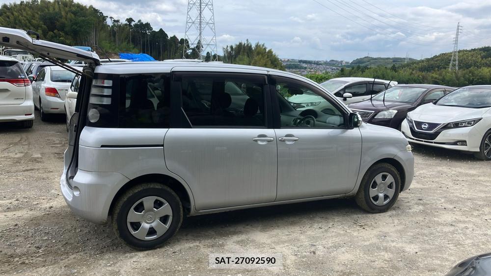 Toyota SIENTA 2008 6848845-5