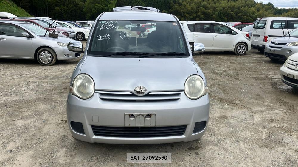 Toyota SIENTA 2008 6848845-7