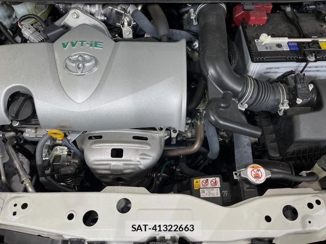 Toyota SIENTA 2019-06 7252296-17
