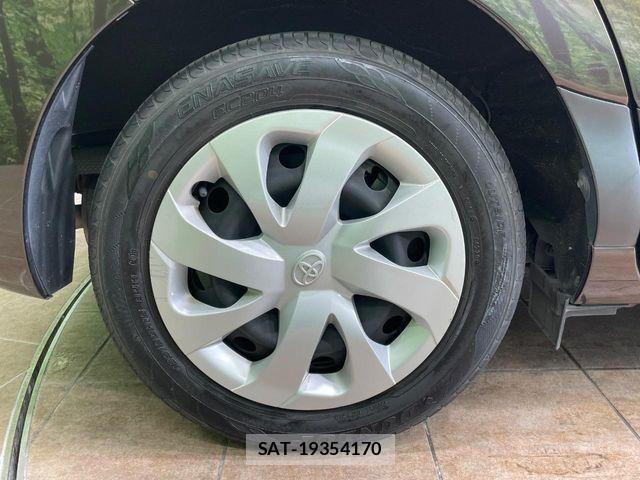 Toyota SIENTA 2016-05 7252301-13