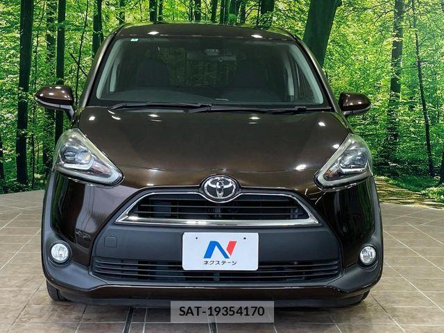 Toyota SIENTA 2016-05 7252301-14