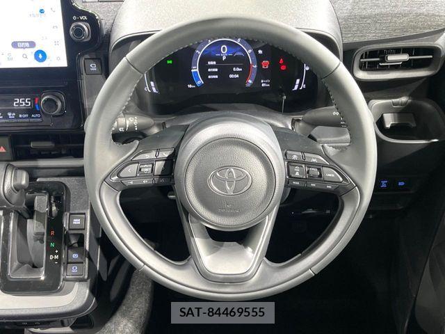 Toyota SIENTA 2026-04 7252286-12