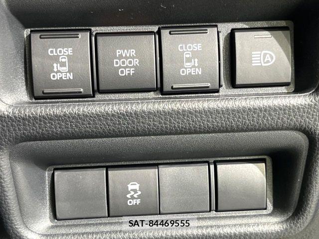 Toyota SIENTA 2026-04 7252286-6