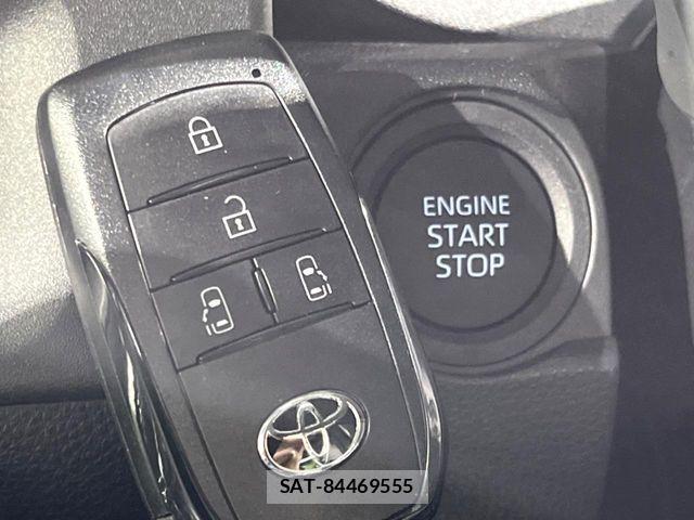 Toyota SIENTA 2026-04 7252286-7