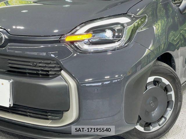 Toyota SIENTA 2023-08 7252293-11