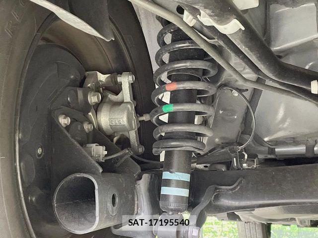 Toyota SIENTA 2023-08 7252293-19