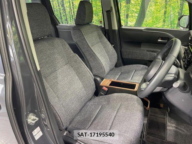Toyota SIENTA 2023-08 7252293-7