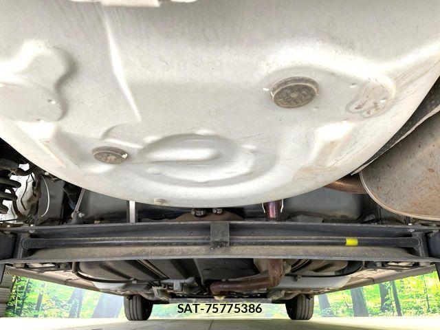 Toyota SIENTA 2020-06 7250514-18