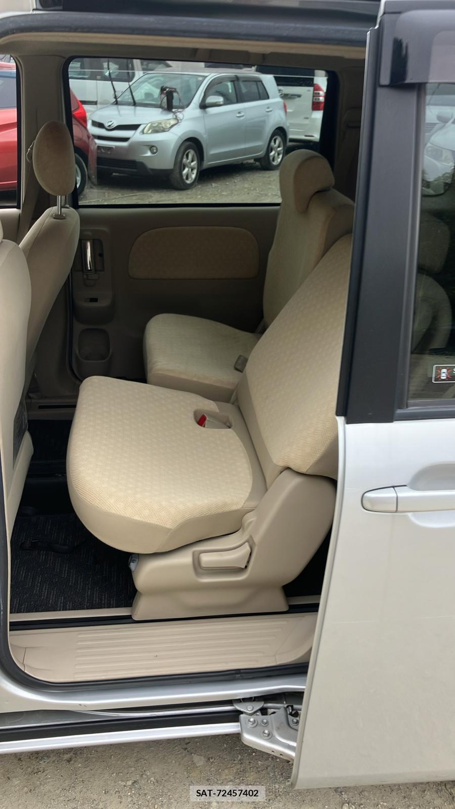 Toyota SIENTA 2008 6788178-9