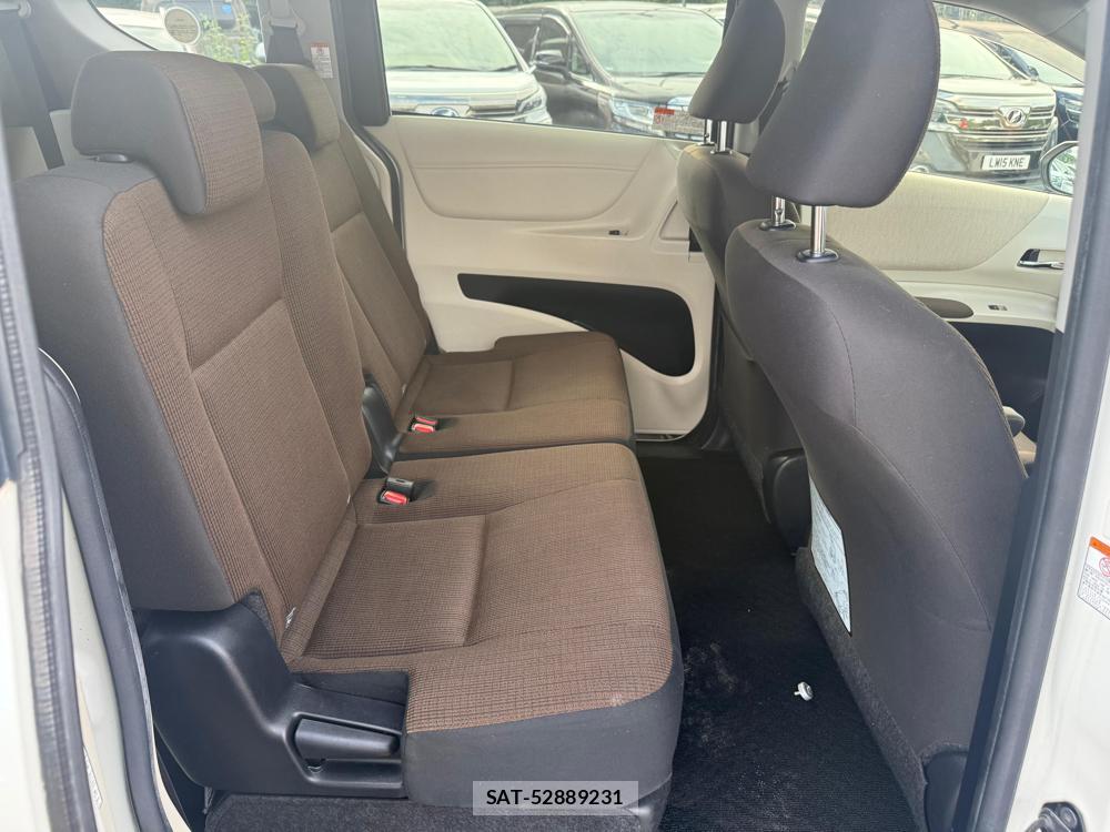 Toyota SIENTA 2016-04 1254477-8