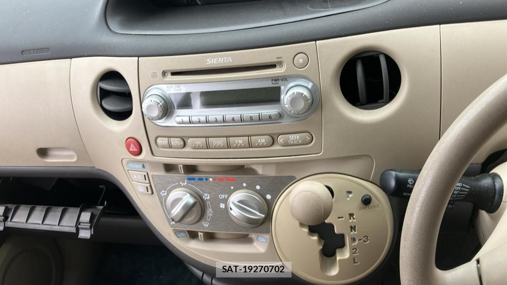 Toyota SIENTA 2008 6788182-15