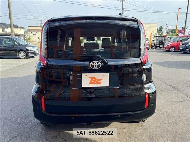 Toyota SIENTA 2023-11 7252290-13