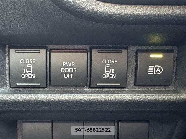 Toyota SIENTA 2023-11 7252290-25