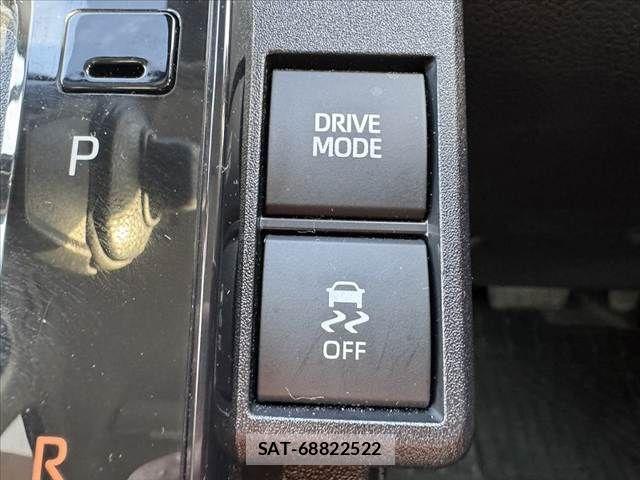 Toyota SIENTA 2023-11 7252290-27