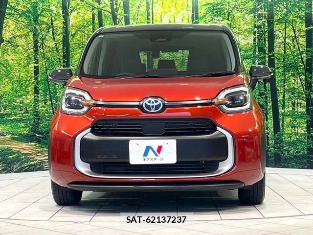 Toyota SIENTA 2023-11 7252289-13