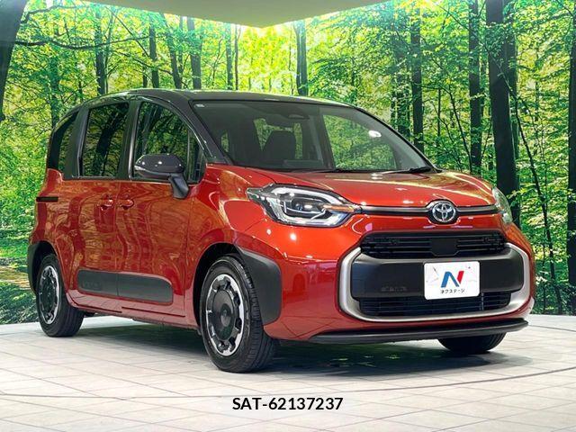 Toyota SIENTA 2023-11 7252289-15