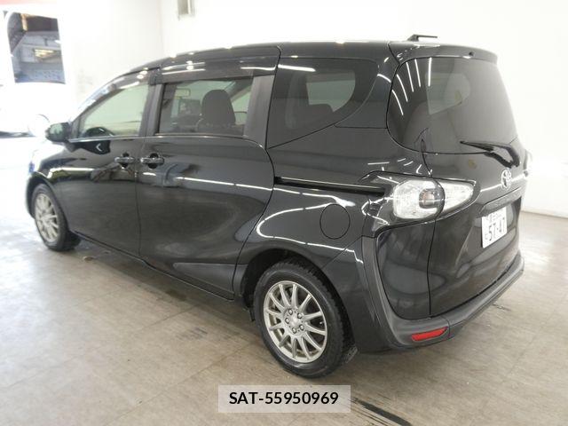 Toyota SIENTA 2017-04 7252306-1