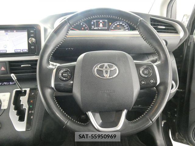 Toyota SIENTA 2017-04 7252306-19