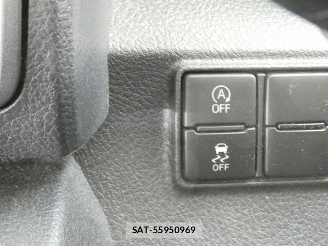 Toyota SIENTA 2017-04 7252306-26