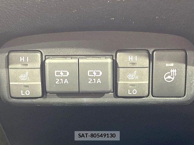 Toyota SIENTA 2019-11 7252297-6