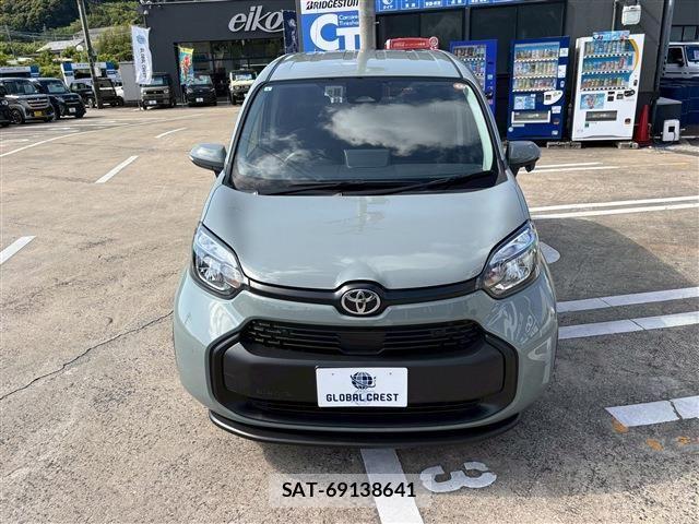 Toyota SIENTA 2023-04 7252300-10