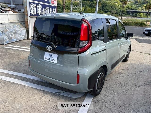 Toyota SIENTA 2023-04 7252300-15
