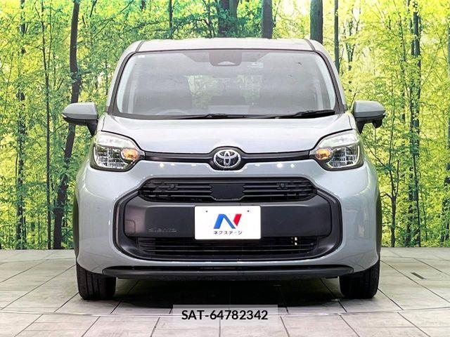 Toyota SIENTA 2023-04 7252298-13