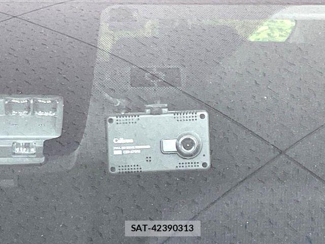 Toyota SIENTA 2015-10 7252302-4